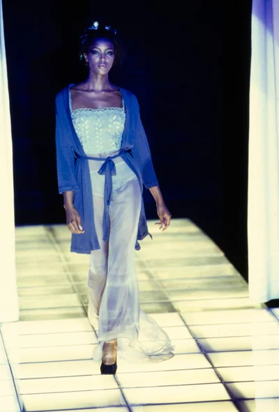 Look 90
